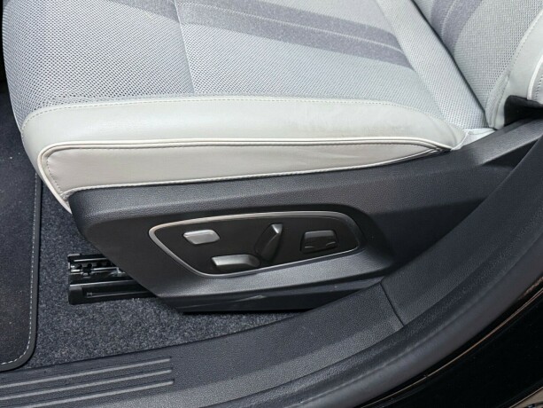 renault-scenic-elektrisitet-2024-big-11