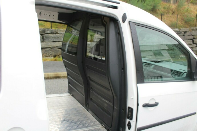 volkswagen-caddy-maxi-diesel-2018-big-6