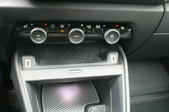 citroen-e-c4-elektrisitet-2021-big-16