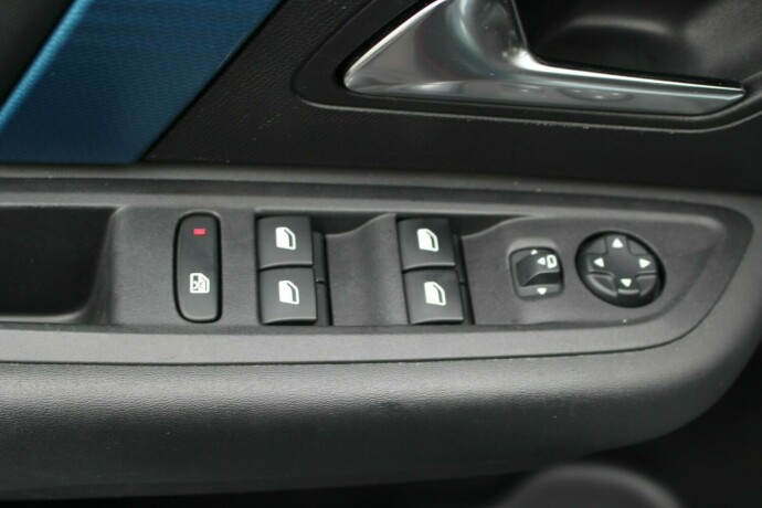 citroen-e-c4-elektrisitet-2021-big-9