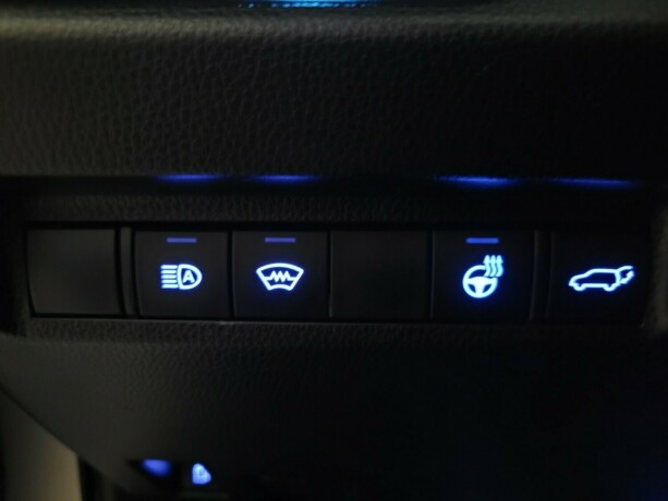 toyota-rav4-elektrisitetbensin-2019-big-26