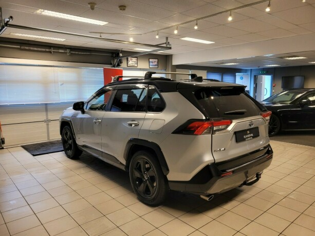 toyota-rav4-elektrisitetbensin-2019-big-6