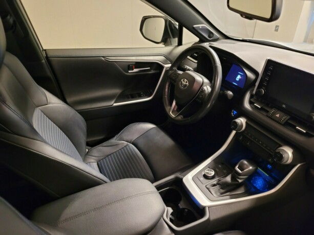toyota-rav4-elektrisitetbensin-2019-big-14