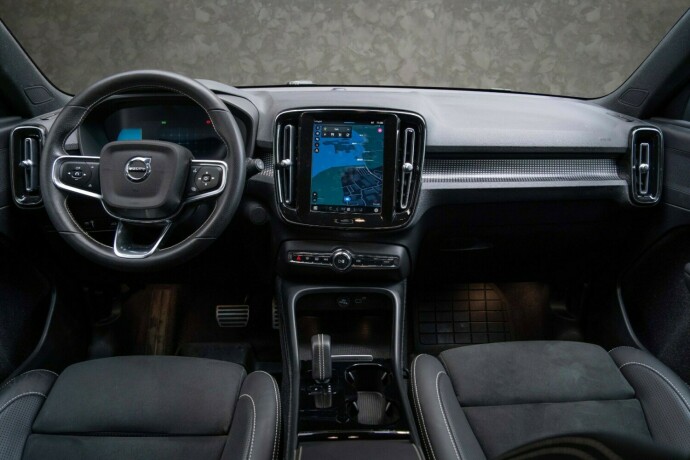 volvo-xc-40-elektrisitet-2021-big-27
