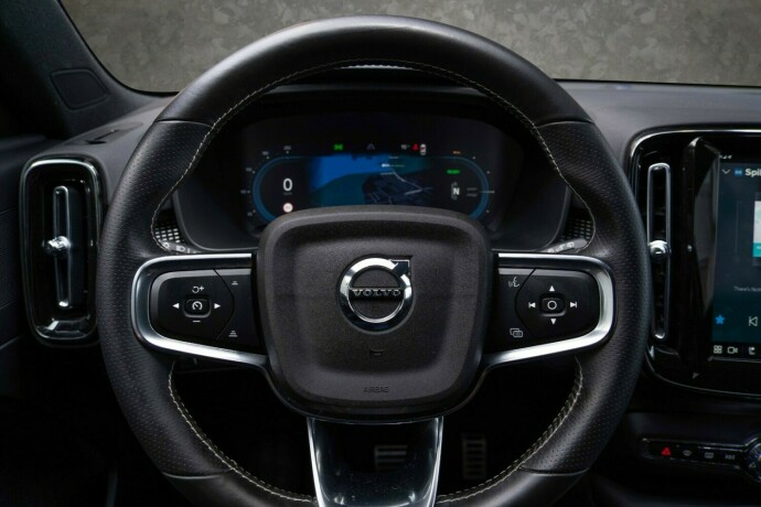 volvo-xc-40-elektrisitet-2021-big-13