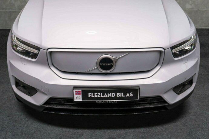 volvo-xc-40-elektrisitet-2021-big-5