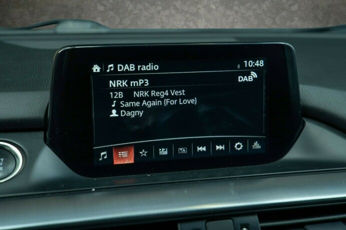 mazda-6-diesel-2017-big-23