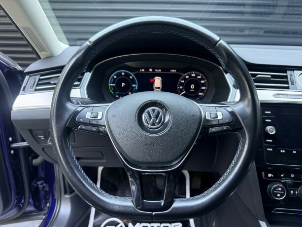 volkswagen-passat-elektrisitetbensin-2018-big-12