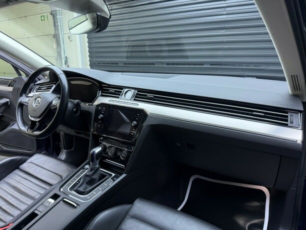 volkswagen-passat-elektrisitetbensin-2018-big-10