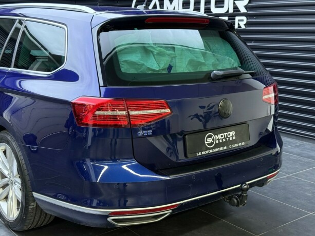 volkswagen-passat-elektrisitetbensin-2018-big-5
