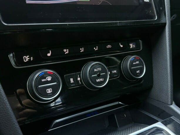volkswagen-passat-elektrisitetbensin-2018-big-24
