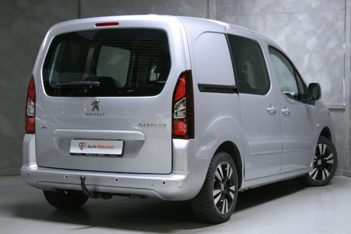 peugeot-partner-diesel-2016-big-1