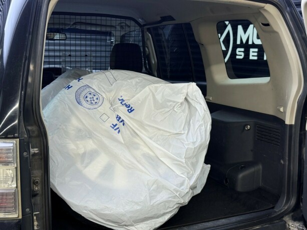 mitsubishi-pajero-diesel-2013-big-32