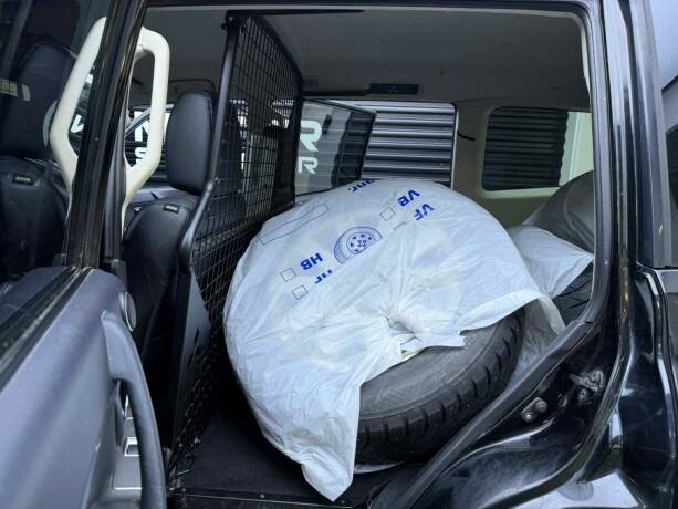 mitsubishi-pajero-diesel-2013-big-31