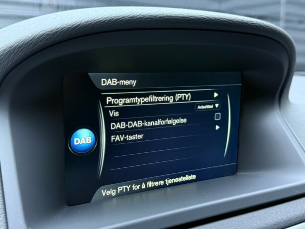 volvo-v70-diesel-2015-big-19