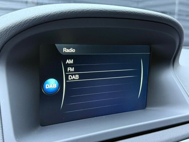 volvo-v70-diesel-2015-big-23