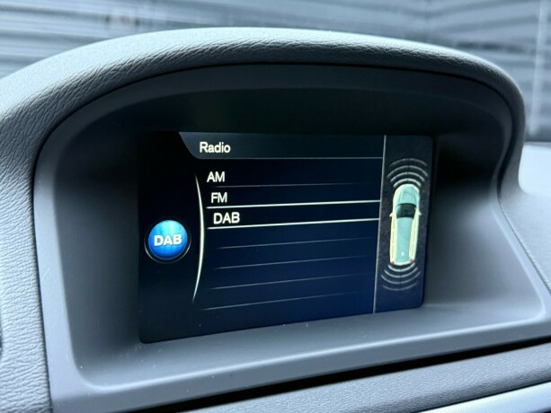 volvo-v70-diesel-2015-big-22