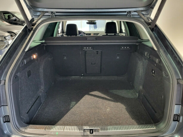 skoda-superb-diesel-2016-big-28
