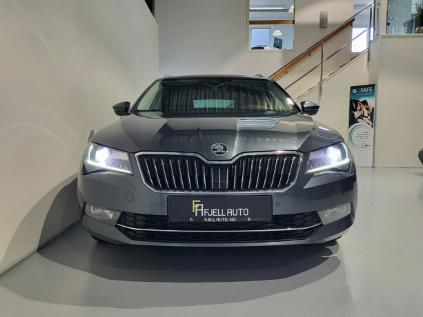 skoda-superb-diesel-2016-big-2
