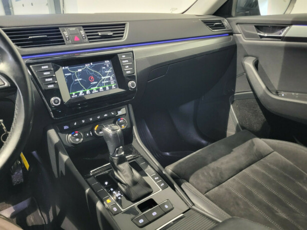 skoda-superb-diesel-2016-big-12