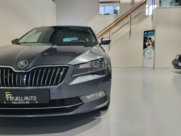 skoda-superb-diesel-2016-big-3