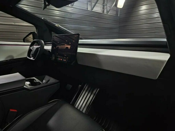 tesla-cybertruck-elektrisitet-2024-big-30