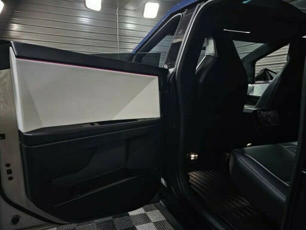 tesla-cybertruck-elektrisitet-2024-big-34