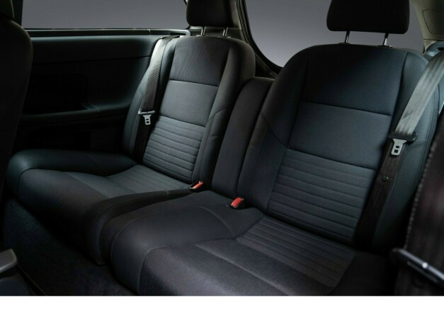 volvo-c30-diesel-2008-big-10