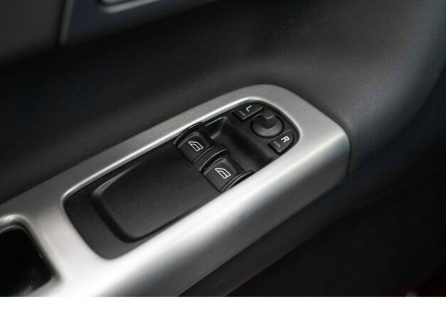 volvo-c30-diesel-2008-big-19
