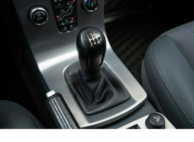 volvo-c30-diesel-2008-big-16