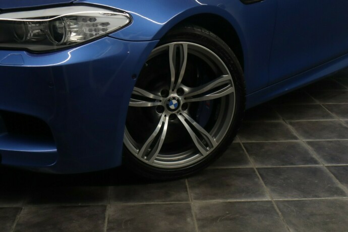 bmw-m5-bensin-2012-big-55