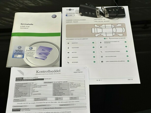 volkswagen-golf-elektrisitet-2015-big-23