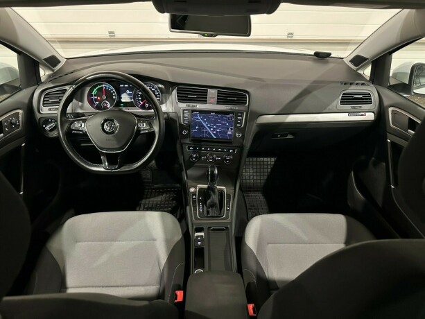 volkswagen-golf-elektrisitet-2015-big-14