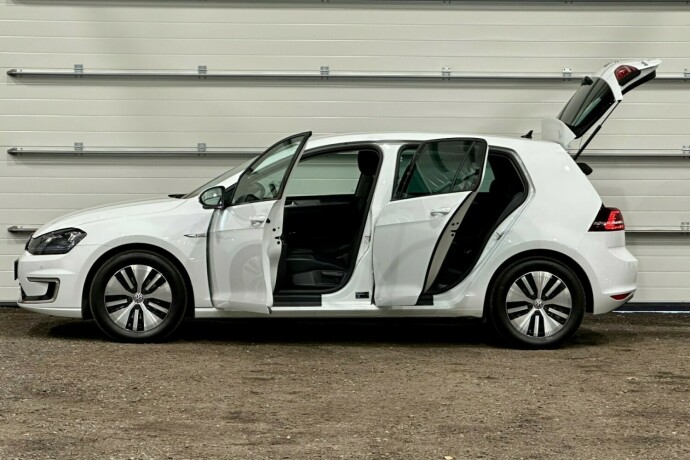 volkswagen-golf-elektrisitet-2015-big-5