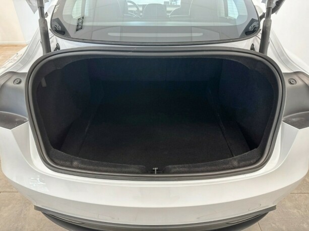 tesla-model-3-elektrisitet-2024-big-22