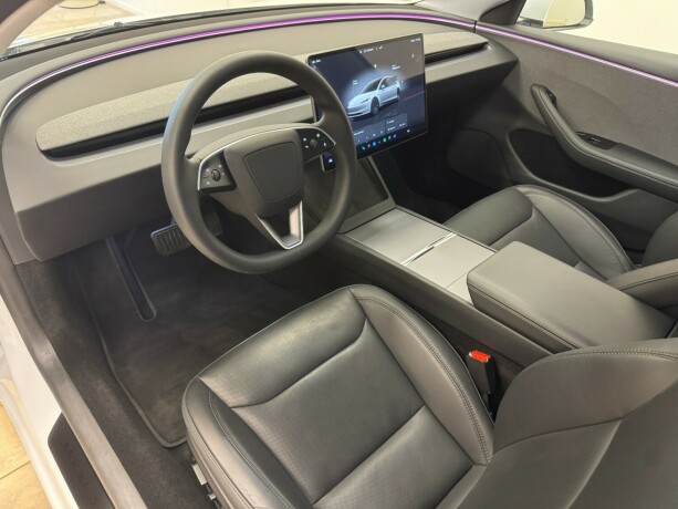 tesla-model-3-elektrisitet-2024-big-6