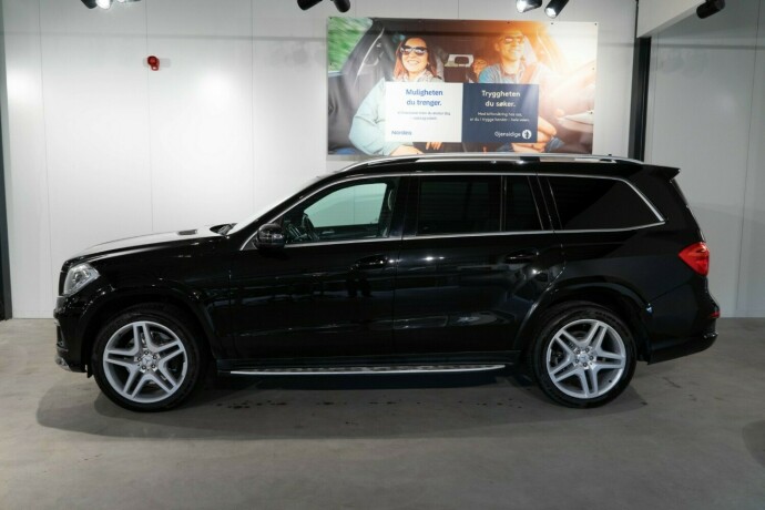 mercedes-benz-gl-diesel-2013-big-2