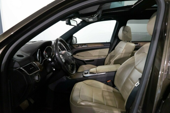 mercedes-benz-gl-diesel-2013-big-5