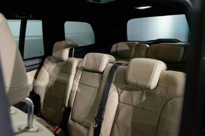 mercedes-benz-gl-diesel-2013-big-11
