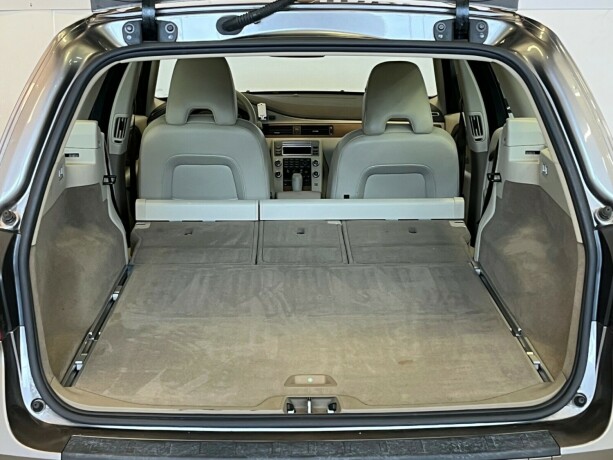 volvo-v70-diesel-2008-big-33