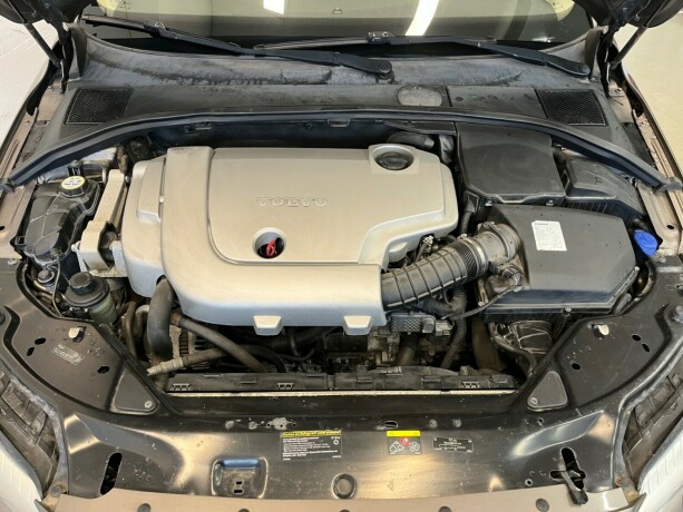 volvo-v70-diesel-2008-big-35