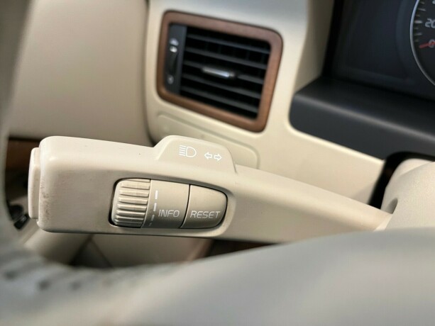 volvo-v70-diesel-2008-big-10