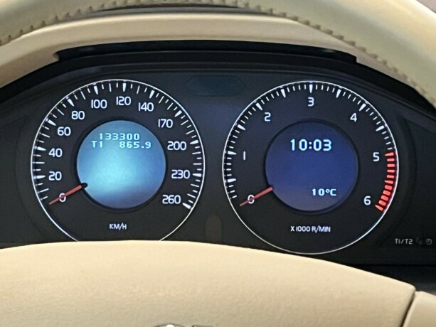 volvo-v70-diesel-2008-big-12