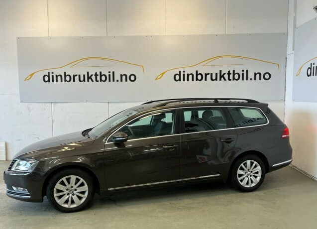volkswagen-passat-bensin-2013-big-2