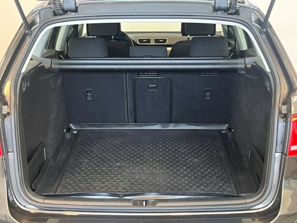 volkswagen-passat-bensin-2013-big-33