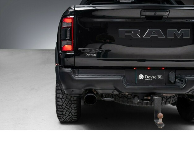 dodge-ram-bensin-2021-big-13