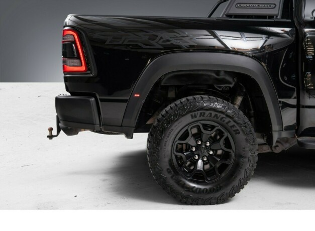 dodge-ram-bensin-2021-big-7