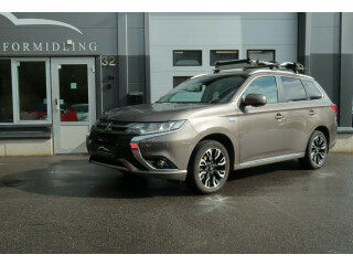 Mitsubishi | Outlander | Elektrisitet+bensin | 2016