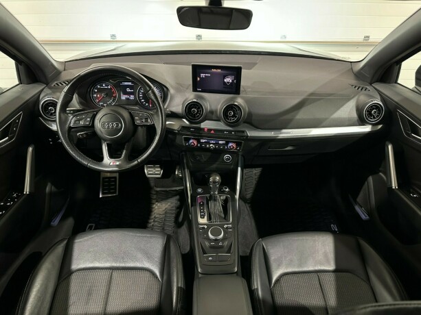 audi-q2-bensin-2018-big-13