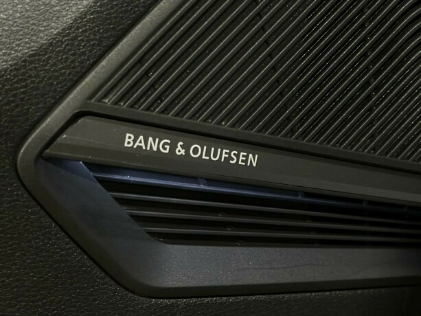 audi-q2-bensin-2018-big-21